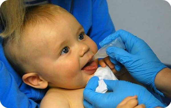 Родителей, отказавшихся от вакцинации детей, предложили наказывать