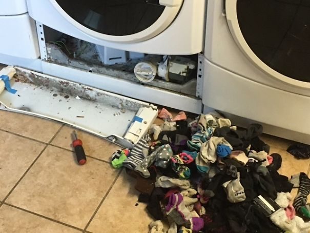 Куда пропадают вещи в стиральной машине?