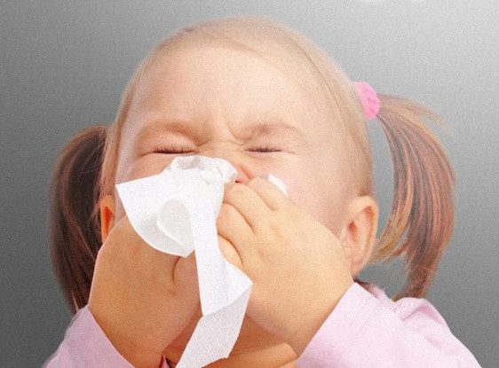 Симптомы, лечение и профилактика аллергии на домашнюю пыль у детей