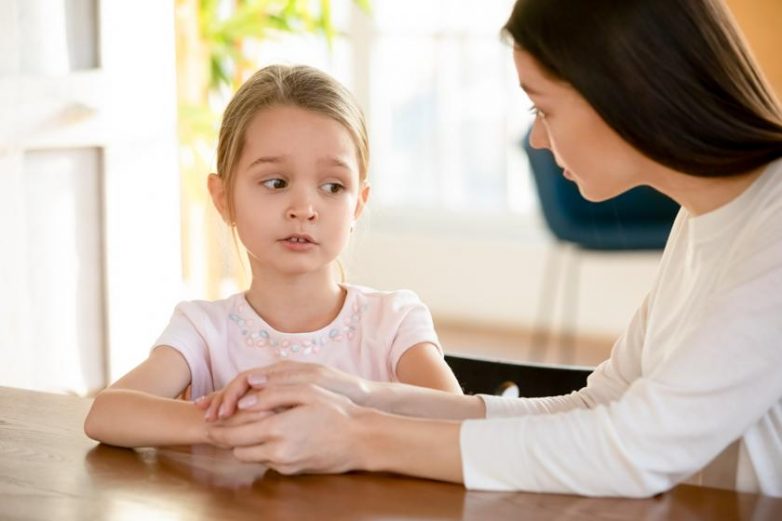 6 фраз, которые нужно говорить собственному ребенку