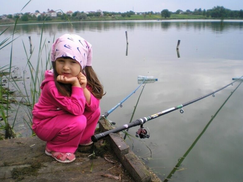 Рыбалка - лучшее хобби для девочек!