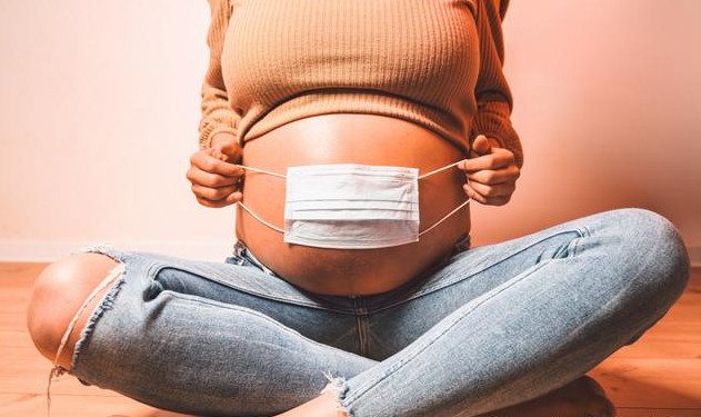 Минздрав обновил рекомендации для беременных в условиях пандемии