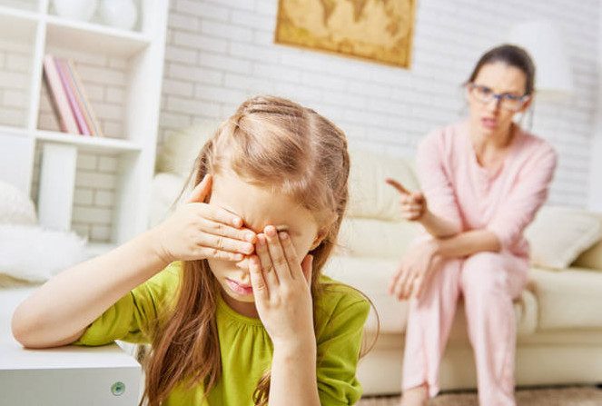 5 частых родительских ошибок при воспитании подростка