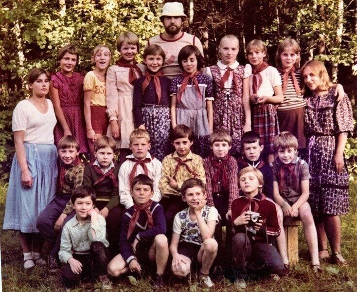 Кадры из  советского детства