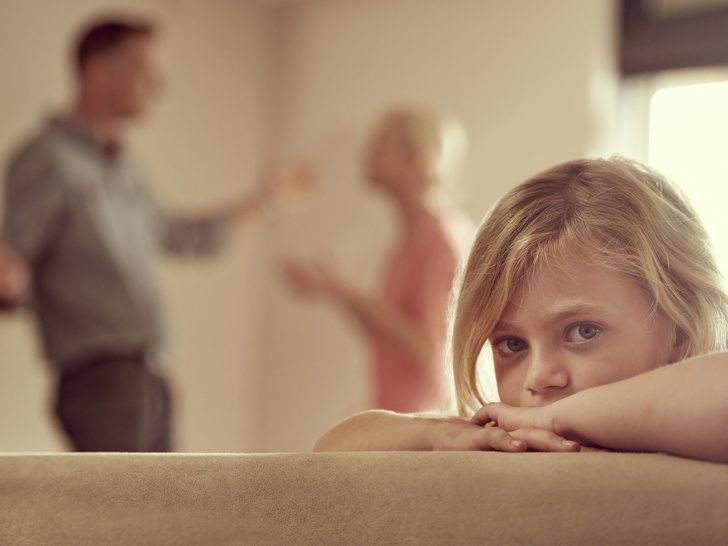 Как правильно объяснить ребёнку, что его родители разводятся
