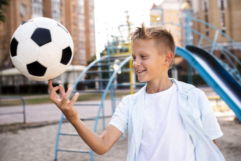 Как спорт влияет на поведение мальчиков