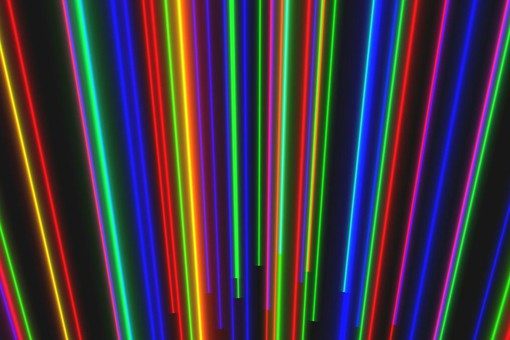 Ученые создали лазер с импульсами 100-200 фемтосекунд