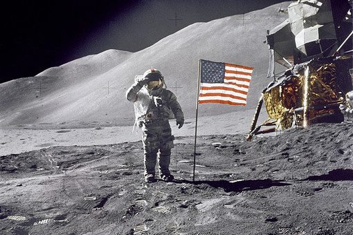 Американцы делят Луну
