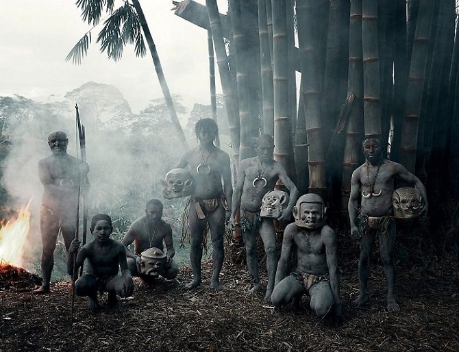 Необычные племена планеты Земля