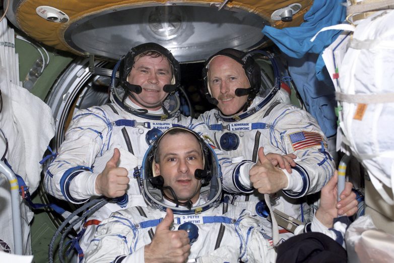 Интересные факты о жизни астронавтов на орбите