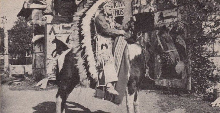 Судьба-индейка: как советский летчик стал вождем индейского племени