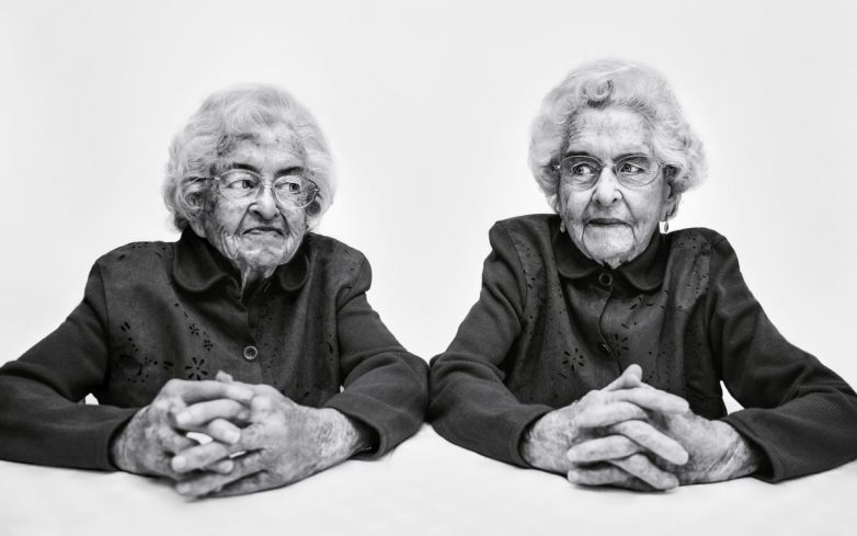 Как выглядят столетние люди