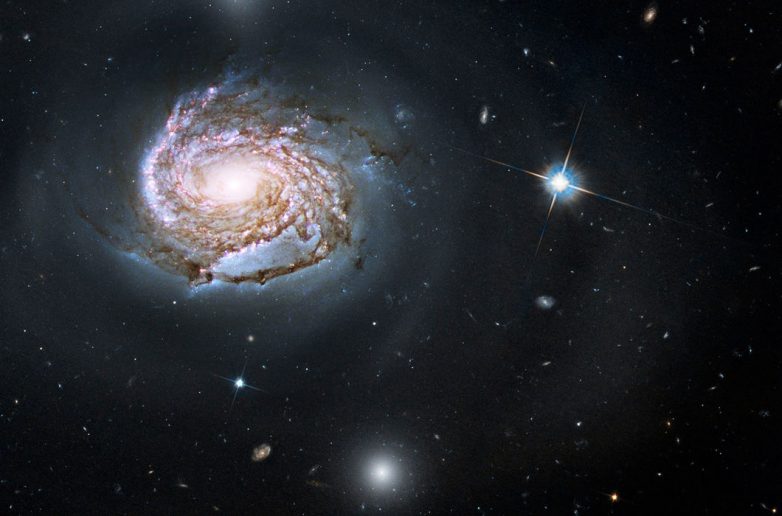 Лучшие снимки, сделанные телескопом «Хаббл» в 2018 году