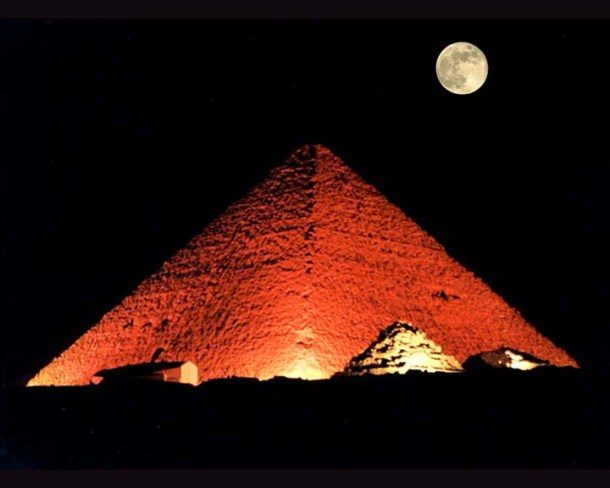 В песках времени: загадки египетских пирамид