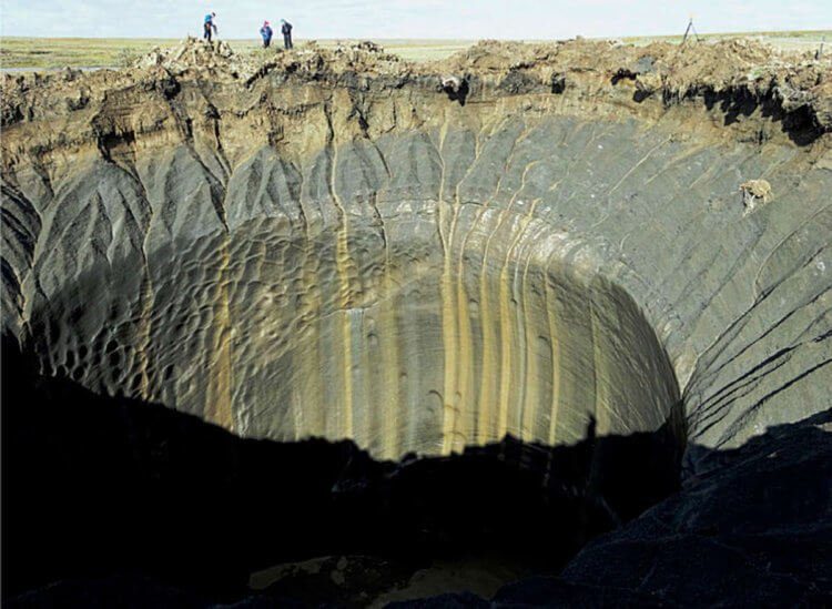 Названа причина появления загадочного кратера в Сибири
