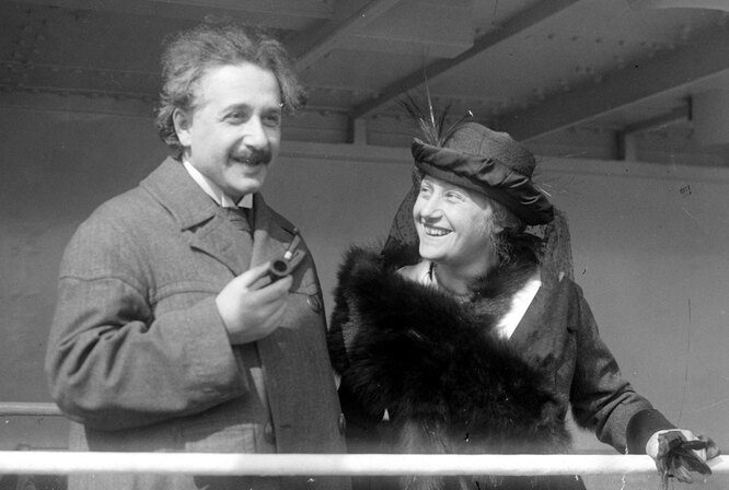 10 фактов о гениальном Альберте Эйнштейне и бонусная головоломка от великого физика