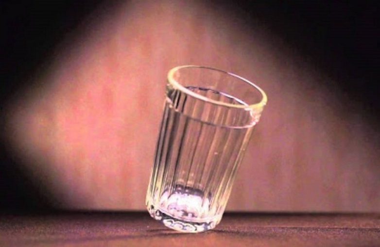 Любопытные факты об обычном гранёном стакане