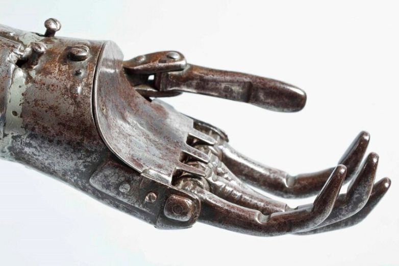 Как выглядят протезы, изготовленные полтысячи лет назад