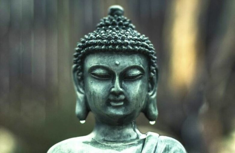 Вопрос на засыпку: почему у статуй Будды такие большие уши?