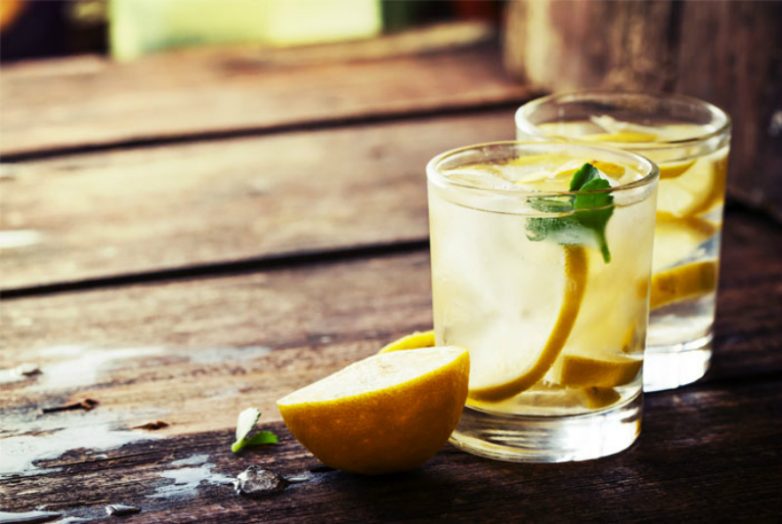 Польза воды с лимоном натощак