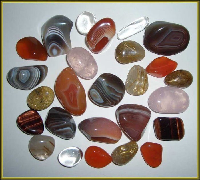 Камни и минералы, которые привлекут богатство и здоровье