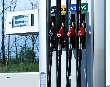 Экономим на бензине: 6 простых, но действенных советов