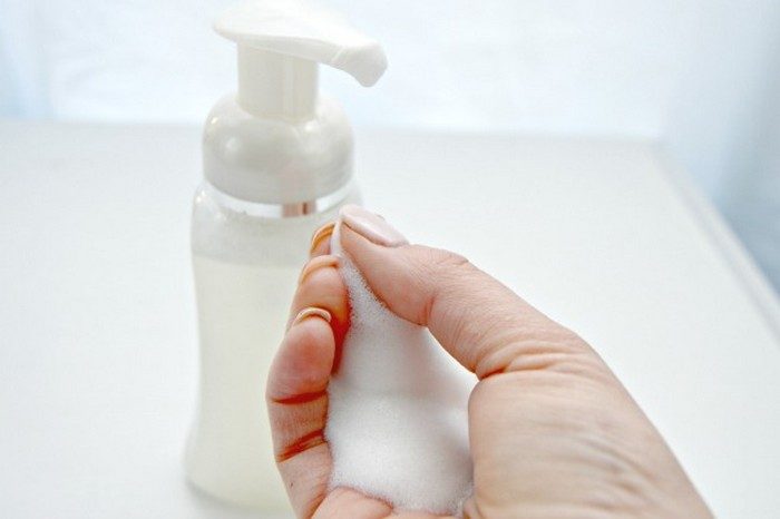 Как превратить обычное мыло в мыло-пену