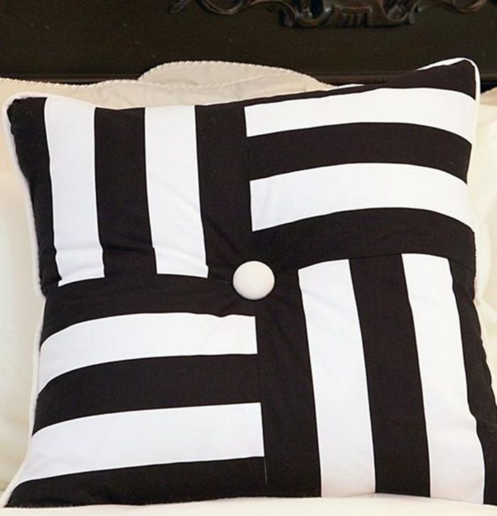 20 секретных способов украсить жизнь подушками