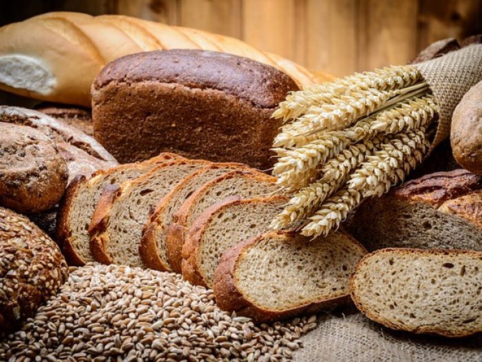3 простых способа размягчить зачерствевший хлеб