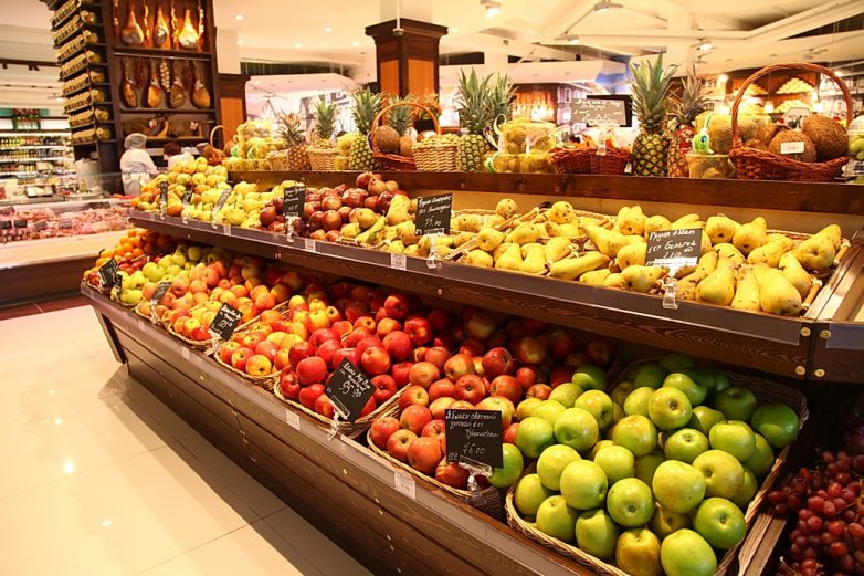 10 уловок супермаркетов, которые заставляют нас покупать как не в себе
