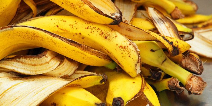 О пользе банановой шкурки в быту