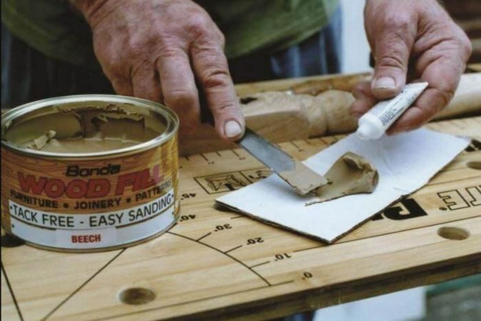 Как заделать трещину в деревянном изделии