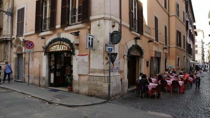 Не дайте себя обмануть! Как римские рестораны наживаются на доверчивых туристах