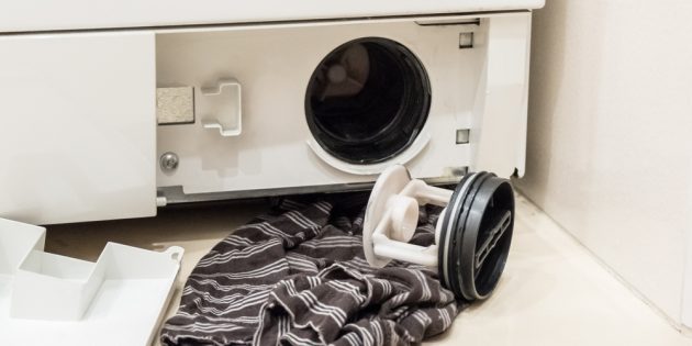 Как избавиться от неприятного запаха в стиральной машине?