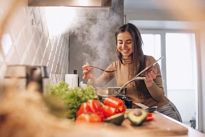 10 бесполезных и даже вредных кулинарных привычек