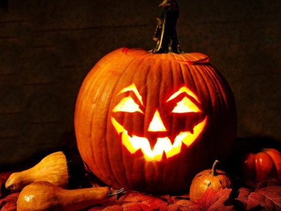 История, приметы и традиции праздника Хэллоуин
