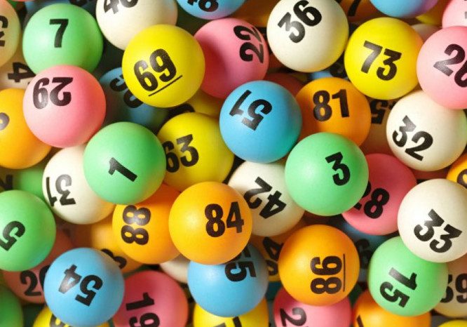 3 знака зодиака, которые могут выиграть зимой в лотерею много денег