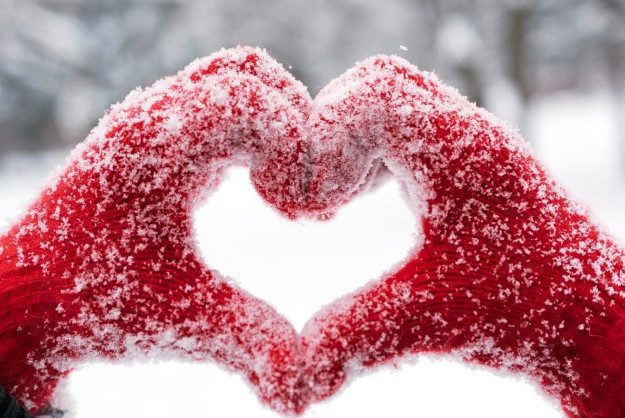 4 знака зодиака, которым повезёт в любви в январе