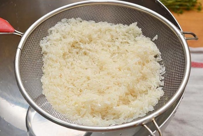 Рис с шафраном, тимьяном и чесноком