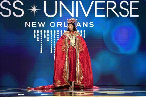 Самые необычные наряды участниц конкурса «Мисс Вселенная — 2023»