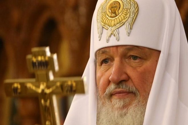 Патриарх Кирилл призвал священников отказаться от &quot;дорогих побрякушек&quot;