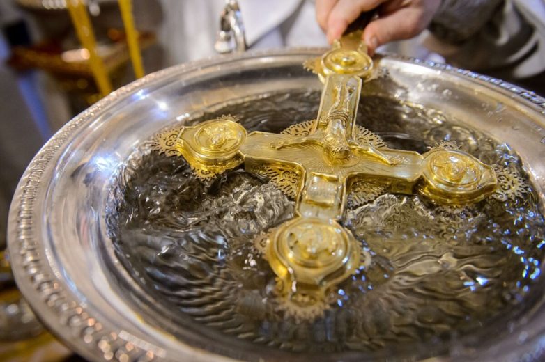 Что нужно знать о святой воде