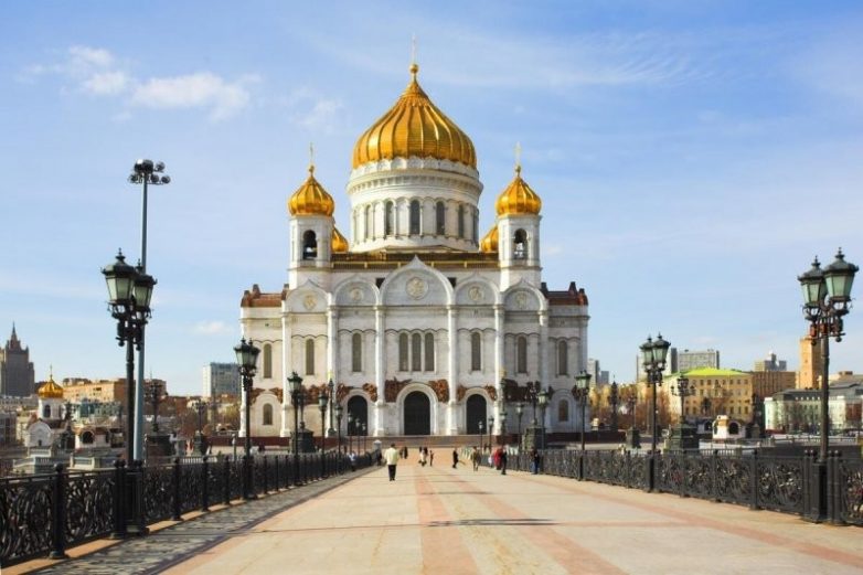 10 крупнейших православных храмов России