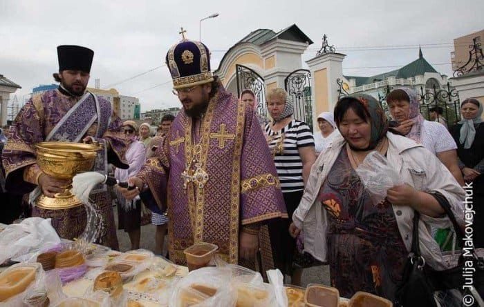 14 августа Православная Церковь празднует Медовый Спас