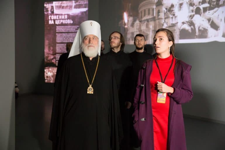 Чтобы помнили: на ВДНХ открылась выставка, посвящённая гонениям на Церковь в годы советской власти