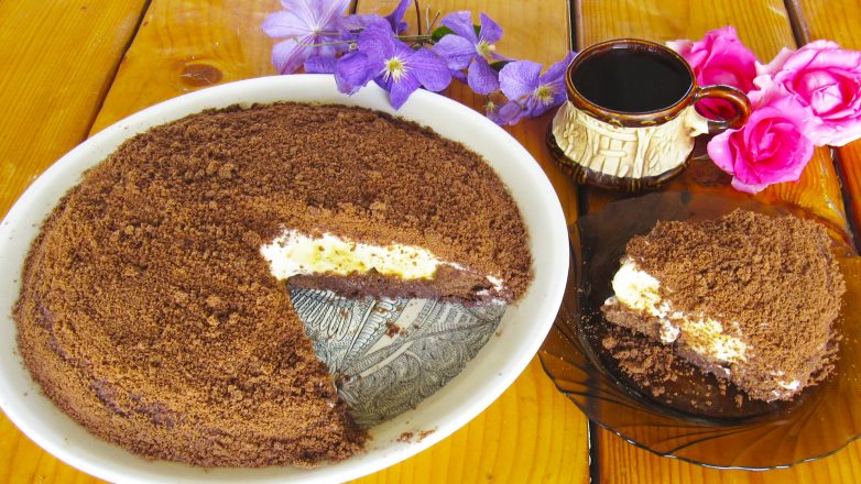 Очень нежный и вкусный шоколадно-банановый торт «Норка крота»