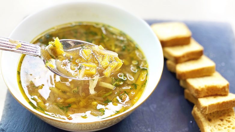 Веганский суп с тыквой и чечевицей за 25 минут