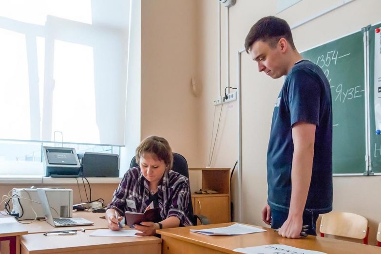 Более 30 тыс. человек перед проведением ЕГЭ в Москве пройдут исследование на коронавирус