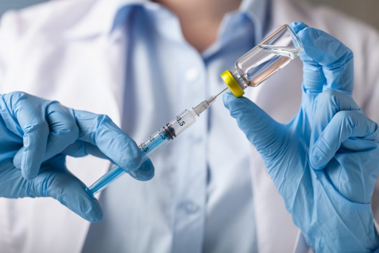 Кому не подойдет новая вакцина от коронавируса?