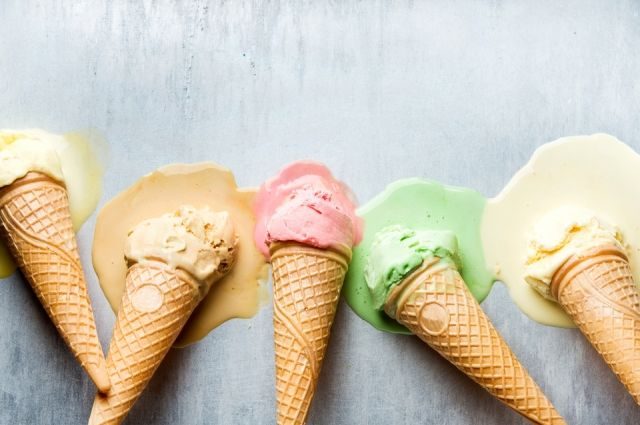 Какое мороженое в жару тает медленнее?